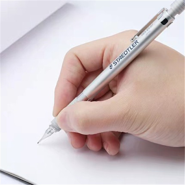 STAEDTLER 925 35 Crayon mécani - Mechanical Pencil 0.3 avis et prix